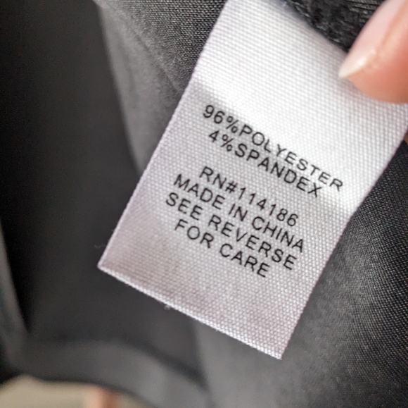 89th & Madison black blazer with zipper pocket 2x - Picture 4 of 4